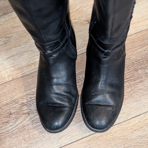 Black Knee-High Women's Boots - Picture 4 of 10